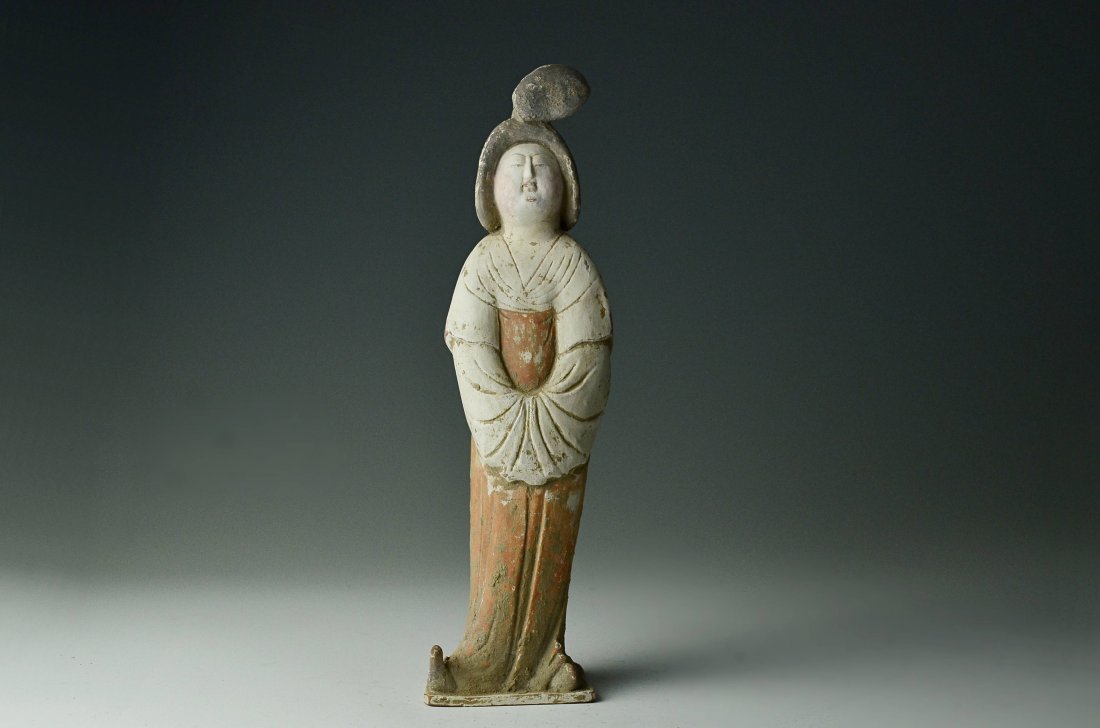 A Painted Pottery Figure Of A Court Lady, Tang Dynasty: Please see the photos for item sizes.//////Provenance / Japanese Gentlman Collector/////Settlement is bank transfer, PAYPAL, VISA, AMEX(VISA, AMEX fee 2.5% addition).///////Shipment will be delivered