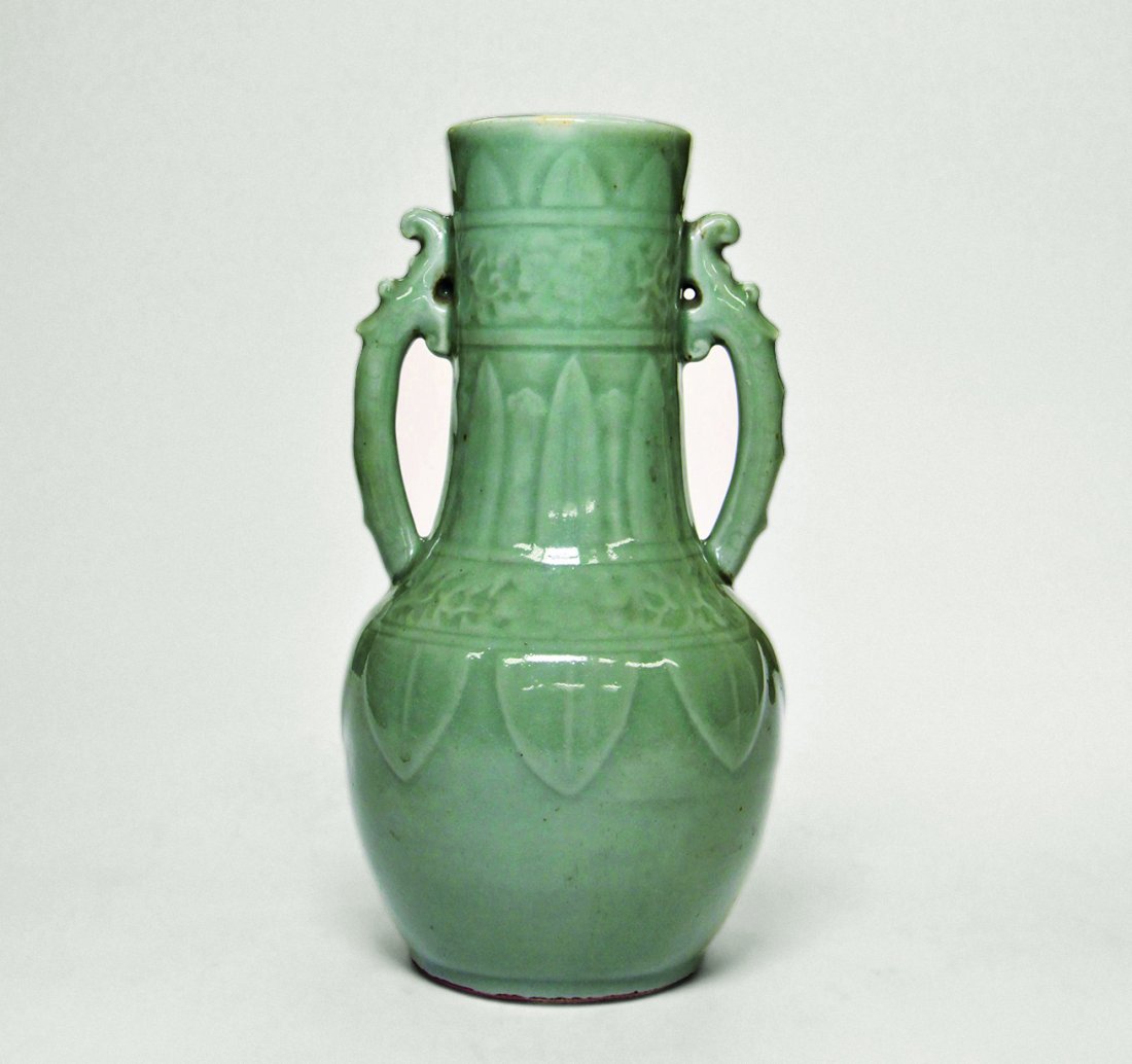 TWO LONGQUAN CELADON VASE-MING: TWO LONGQUAN CELADON VASE-MING 明龍泉青瓷環耳瓶 ◆size:H29cm PROVENANCE：Japanease Collector AUCTION Catalog:https://book.yunzhan365.com/book