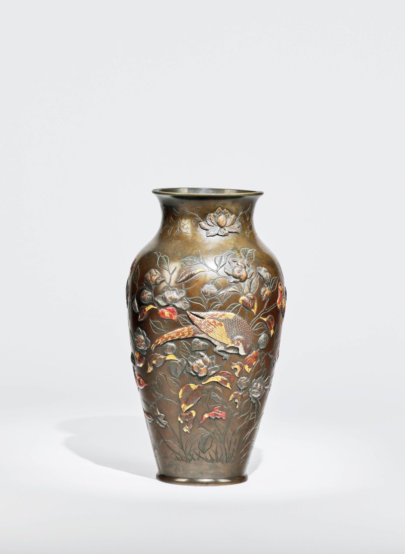 Meiji Period ,bronze vase: SizeH35cmâ˜…WEB Catalogï¼šhttps://book.yunzhan365.com/bookcase/jvtek/index.html