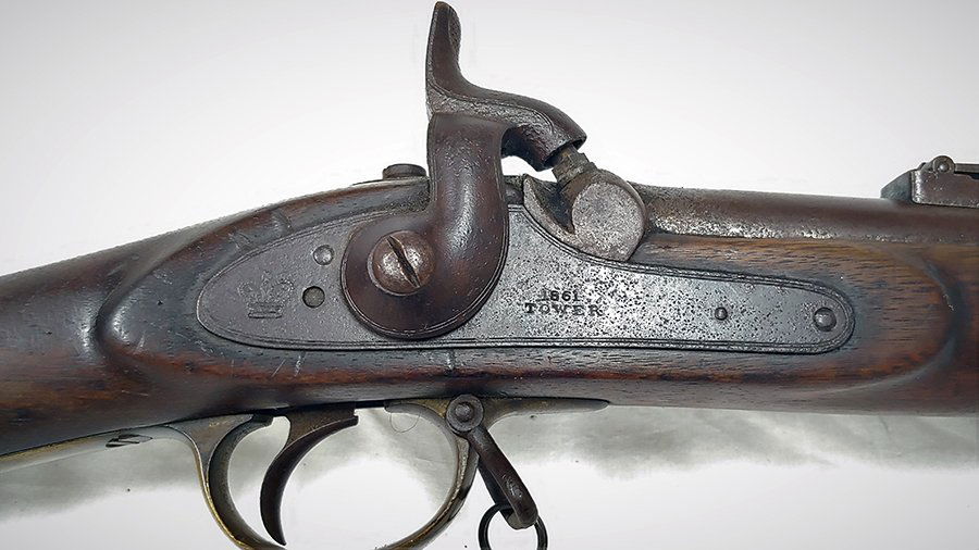 Confederate Enfield musket w Tredegar CS Made Bayonet: -NO RESERVE-Fresh from an ages old unsung local collection. The collector was the nicest and kindest friend I had. He recently passed away and hid from me the fact that he was terminally ill for over