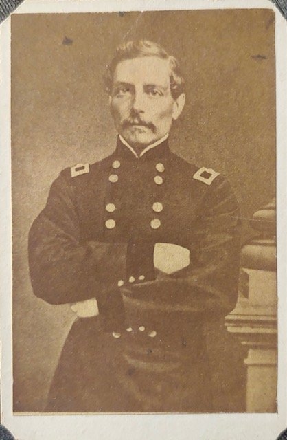 Civil war CDV photo Confederate general Beauregard: rA very nice 1860s CDV portrait of confederate General Pierre Gustave T. Beauregard. He was the one who commanded the assault on fort Sumter in 1861. This CDV portrait is actually produced from a phot