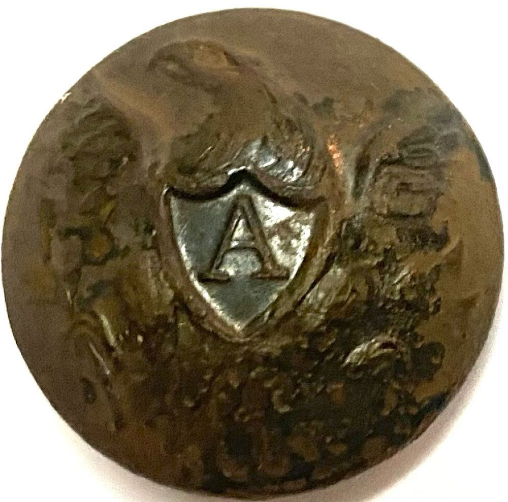 Artillery US Horstmann & Allien Civil War Button: A solid blouse size eagle-A button found in the 1960s with a metal detector. Horstmann & Alien RMDC back mark with shank intact. Deep patina. From a 60 year collection I just obtained. Packing and shi