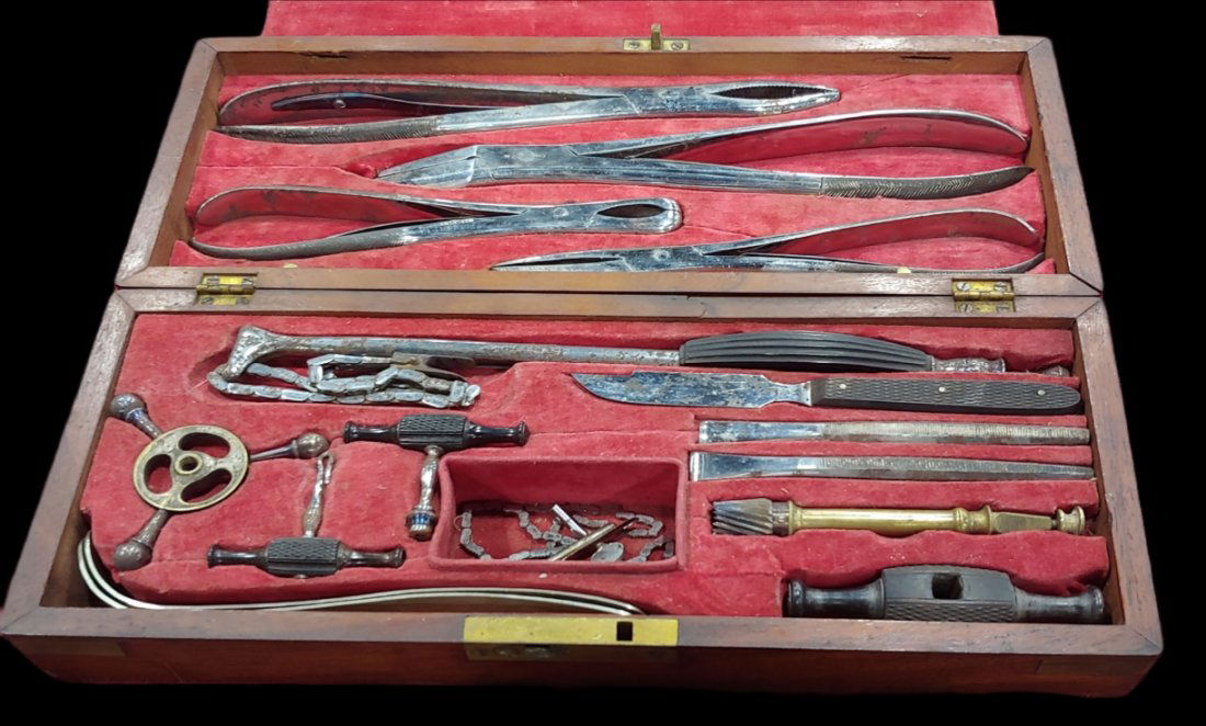 1840s American Surgical Kit COMPLETE: This is an extremely scarce exsecting surgical set made by W.F. Ford NY. This is many times rarer than the amputation kits we see at shows. All the tools are present and original to this kit and all t