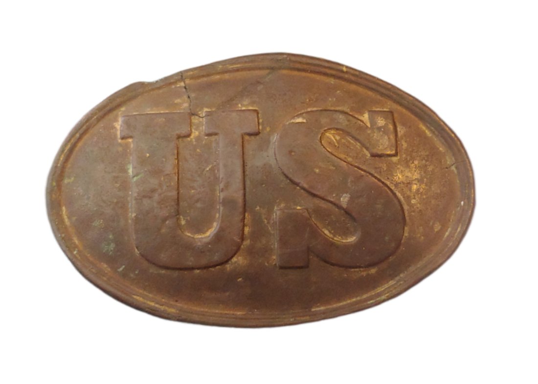 Battlefield Dug-Up Civil War US Belt Buckle: Standard CW waist belt plate with mid war arrow hooks on the back. Very solid. Small amount of edge damage as shown. Materials, Packing, and Postage on this item is $14.00. Signature required service 