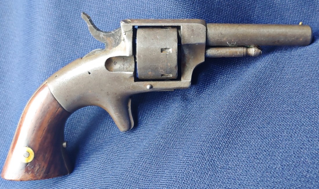 Wild West vest pocket 22 revolver Deadshot: UPDATE Made by Bacon Arms Company 1869 into the 1870s.. Little bitty gambler or sporting lady revolver. !870s to 1880s era. 100% original 100% complete, Mechanically perfect. Add $25.00 for materials,