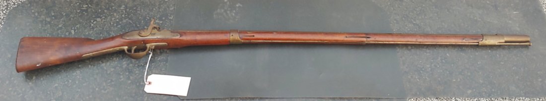Early date Harpers Ferry 1795 conversion musket: Here is a scarce old musket... last pattern 1795 Harpers Ferry converted to percussion. Fair to good condition, lacking the bolster, lacking one band and band spring, non functioning... Yet still very