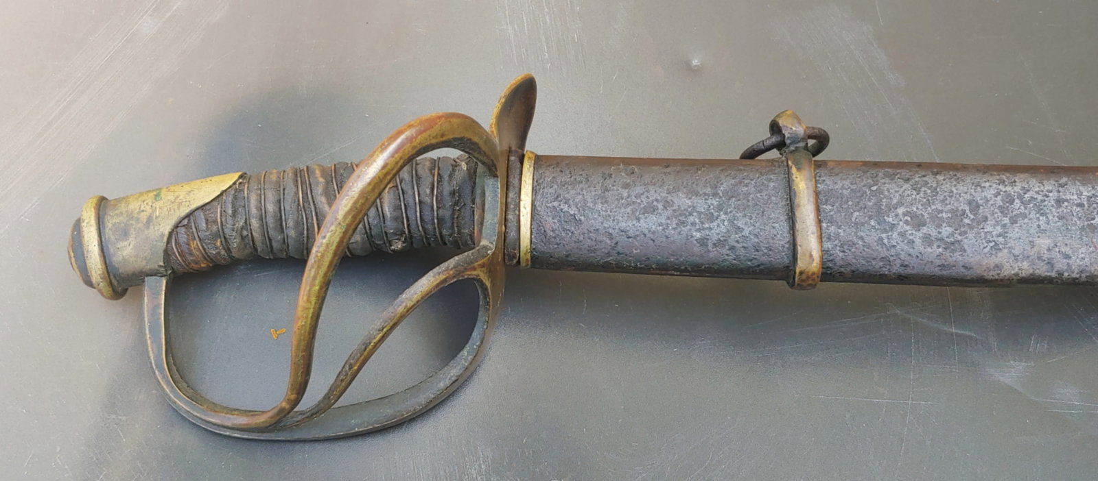 Memphis novelty Works Cavalry saber: One of the rarest of all the Confederate swords and sabers. This one is in very very good condition, wonderful condition for a Confederate weapon. It is 100% original, 100% complete, And not messed wi