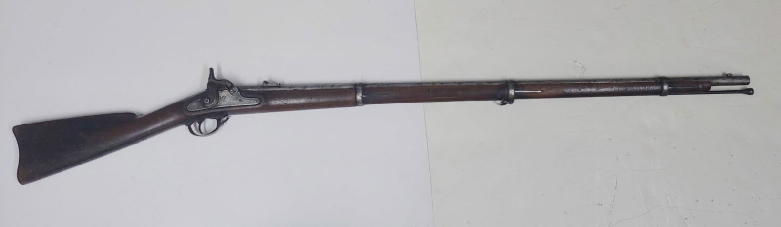 Complete Civil War model 1864 Springfield rifle musket: Model 1864 Springfield 58 caliber rifle musket, also known as the model 1863 type 2. All original, all complete, mechanically perfect, and showing real wartime usage. The stock has a faint Cartouche v