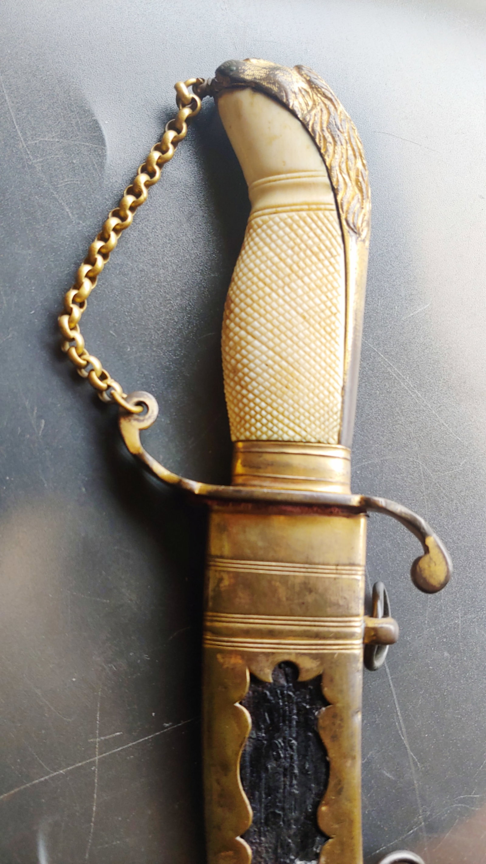 Top drawer War of 1812 Midshipman's Naval Dirk: English Midshipman’s Naval Dress Dirk. Officers and midshipmen (Midshipmen were very young men.) carried these weapons throughout the American War of 1812, and also the Napoleonic Campaigns. The bea