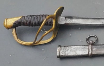 Very nice Civil War Ames Model 1860 Cavalry saber and Scabbard