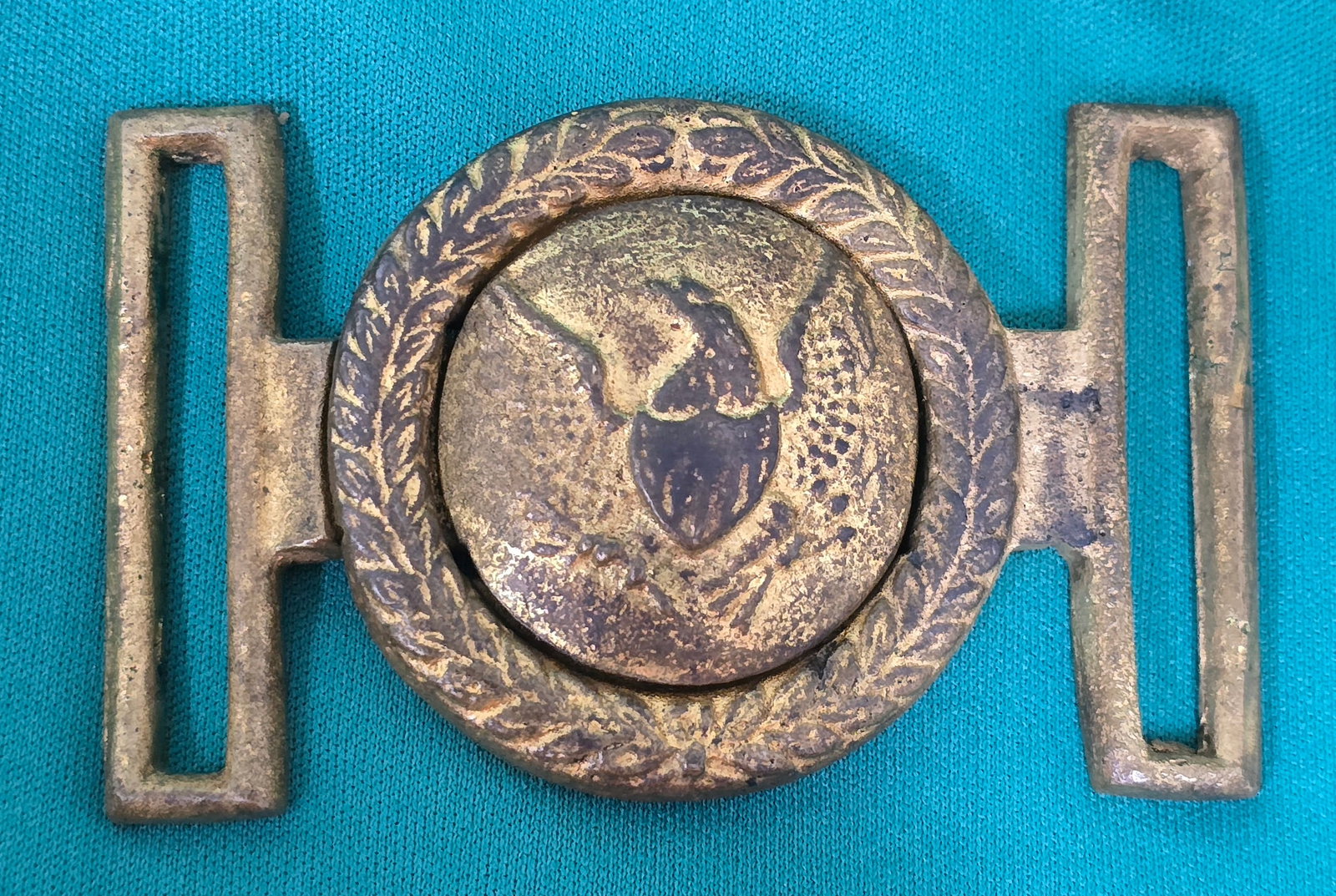 Mex War / CW 2-Piece Interlocking Eagle Swordbelt Plate: A handsome example of the desirable 1840s tongue and wreath eagle motif sword belt plate. These are among the most handsome of all early eagle buckles. They necame popular in the 1840s and continued i