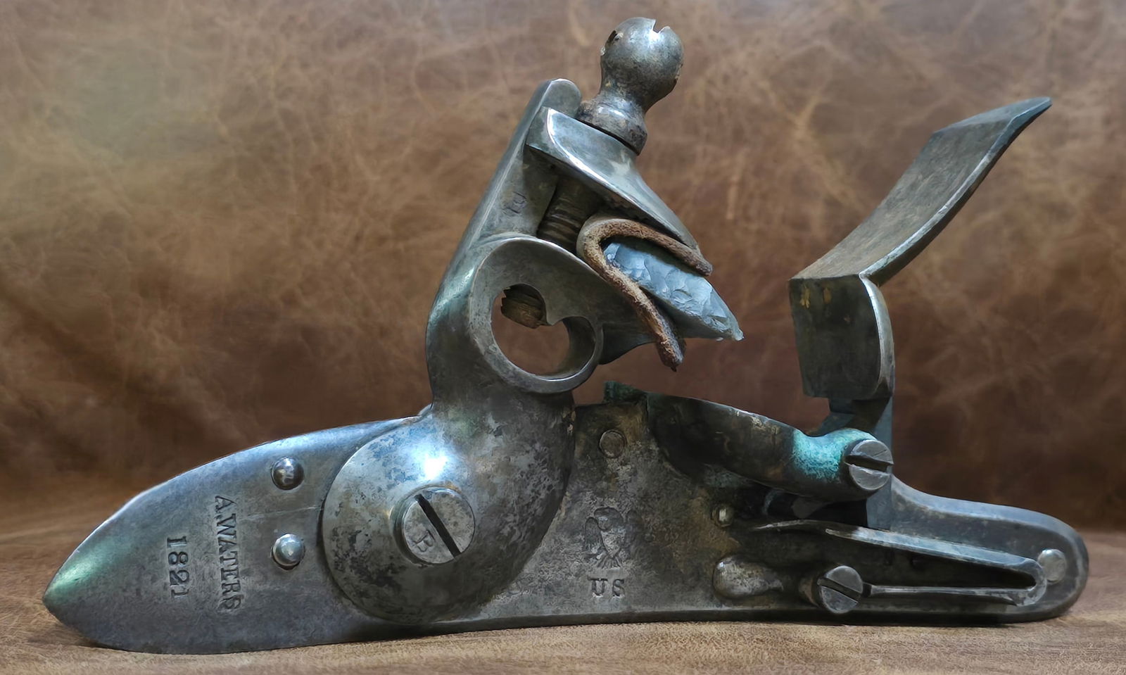 RARE FIND Complete US model 1816 Flintlock Musket Lock (1 of 4)