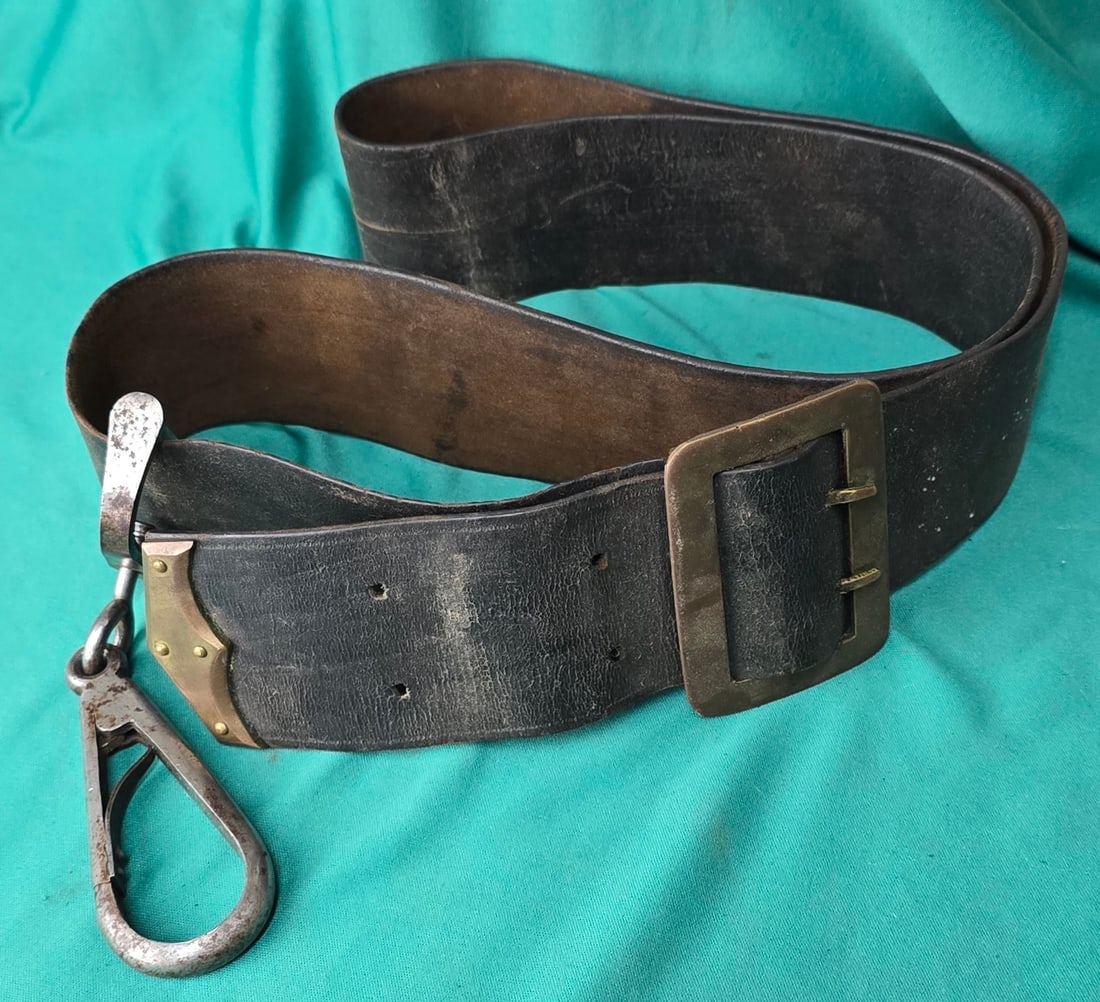 Civil War Carbine Sling: Bannerman surplus reassembled carbine sling. Francis Bannerman and sons had thousands of these slings in inventory in the early 1900s. During WW2 the Bannerman's Island caretaker supplemented his inco