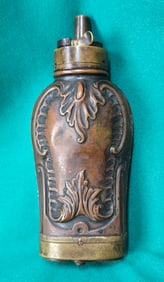 Double-Compartment Powder Flask