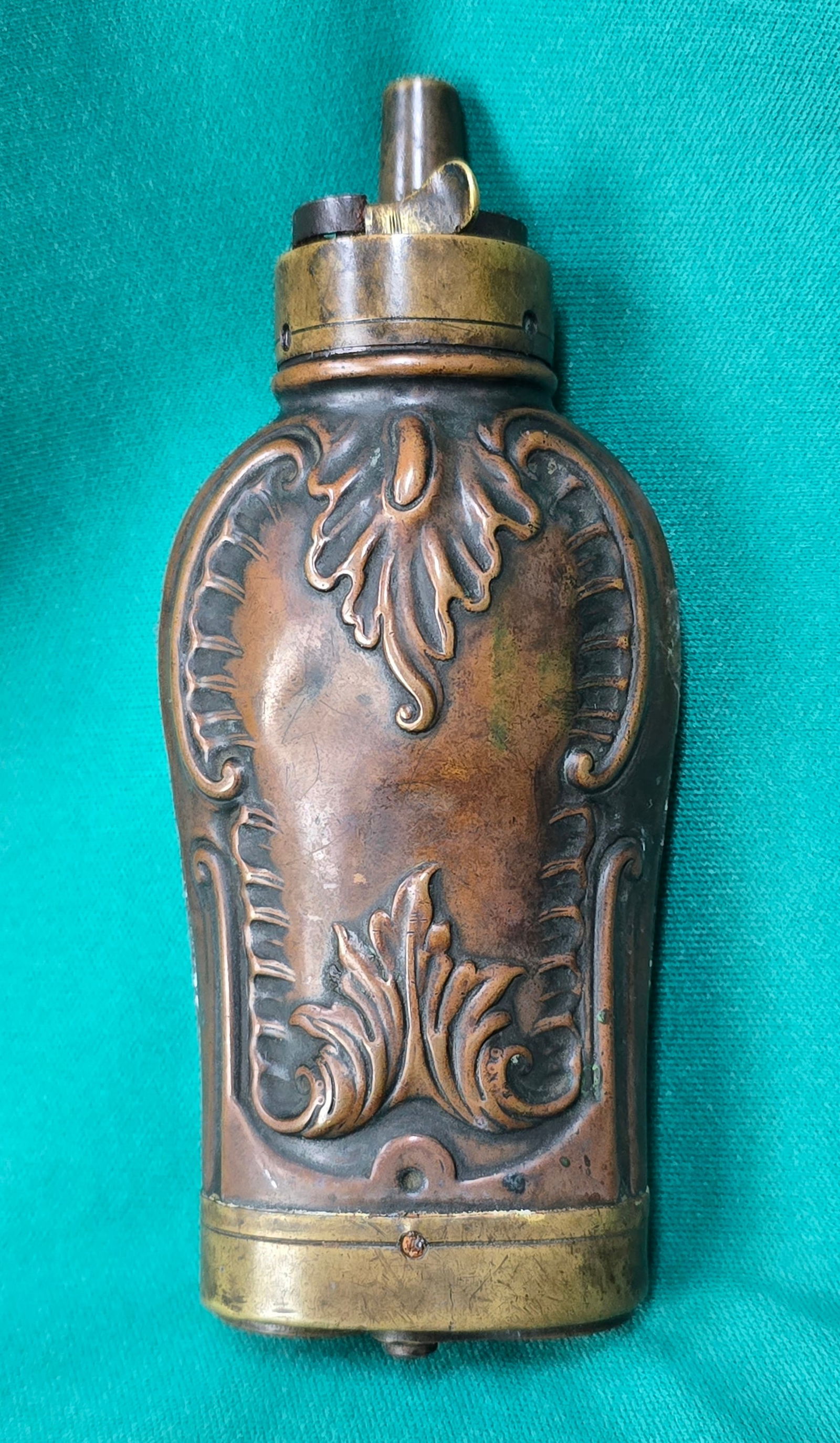 Double-Compartment Powder Flask: Really handsome small size copper and brass 2-compartment powder flask. Circa 1845-1855. Two compartments in the bottom. One for balls, the other for caps. $25 for packing, shipping, and signature ser
