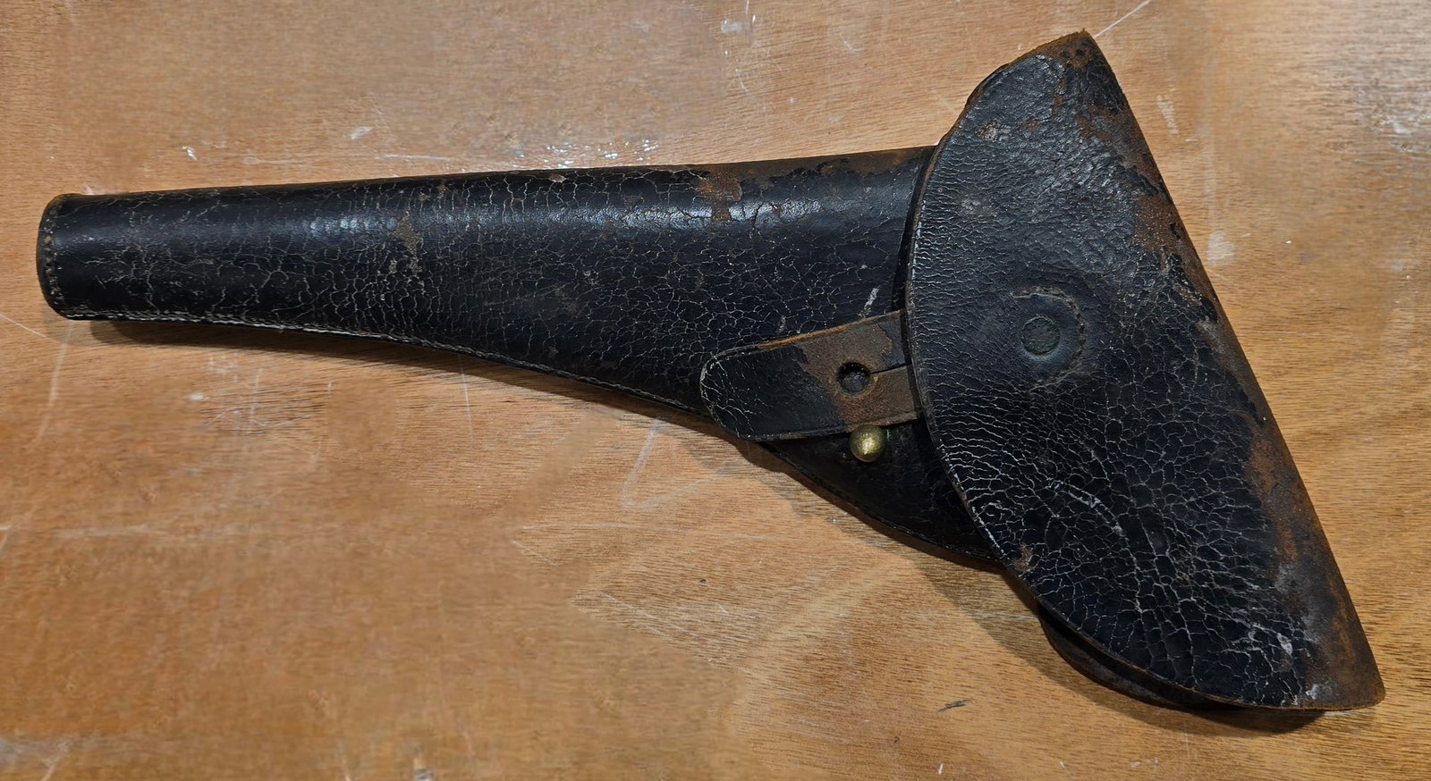 Leather CW holster (1 of 8)