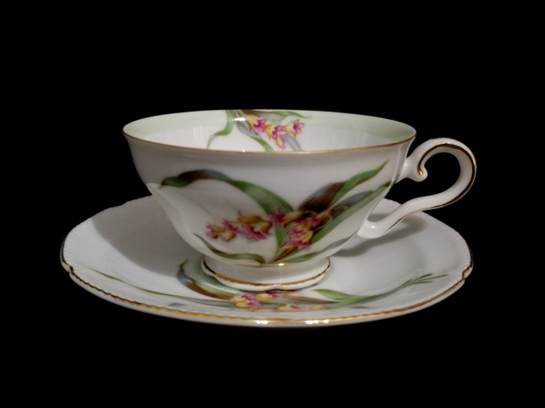 Vintage Occupied Japan Tea Cup and Saucer (1 of 5)