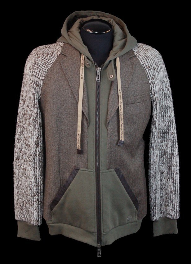 FRANKIE MORELLO Men's Hooded Jacket- Size L-$995.00: FRANKIE MORELLO MILAN Men's Hooded Jacket-Made in Italy-Beautifully Designed Brown Herring Bone Jacket with Dark Olive Hood-60% Virgin Wool, 11% Acrylic, 11% Polyester, 10% Cotton, 8% Wool-Fits Slim-S