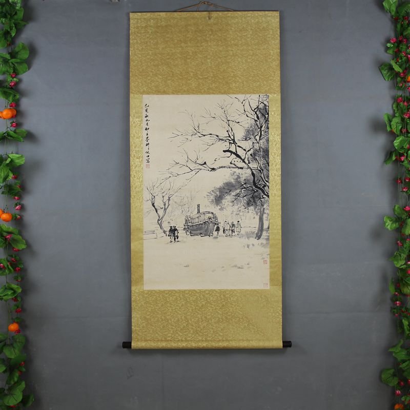 Exquisite Chinese painting scroll (1 of 5)