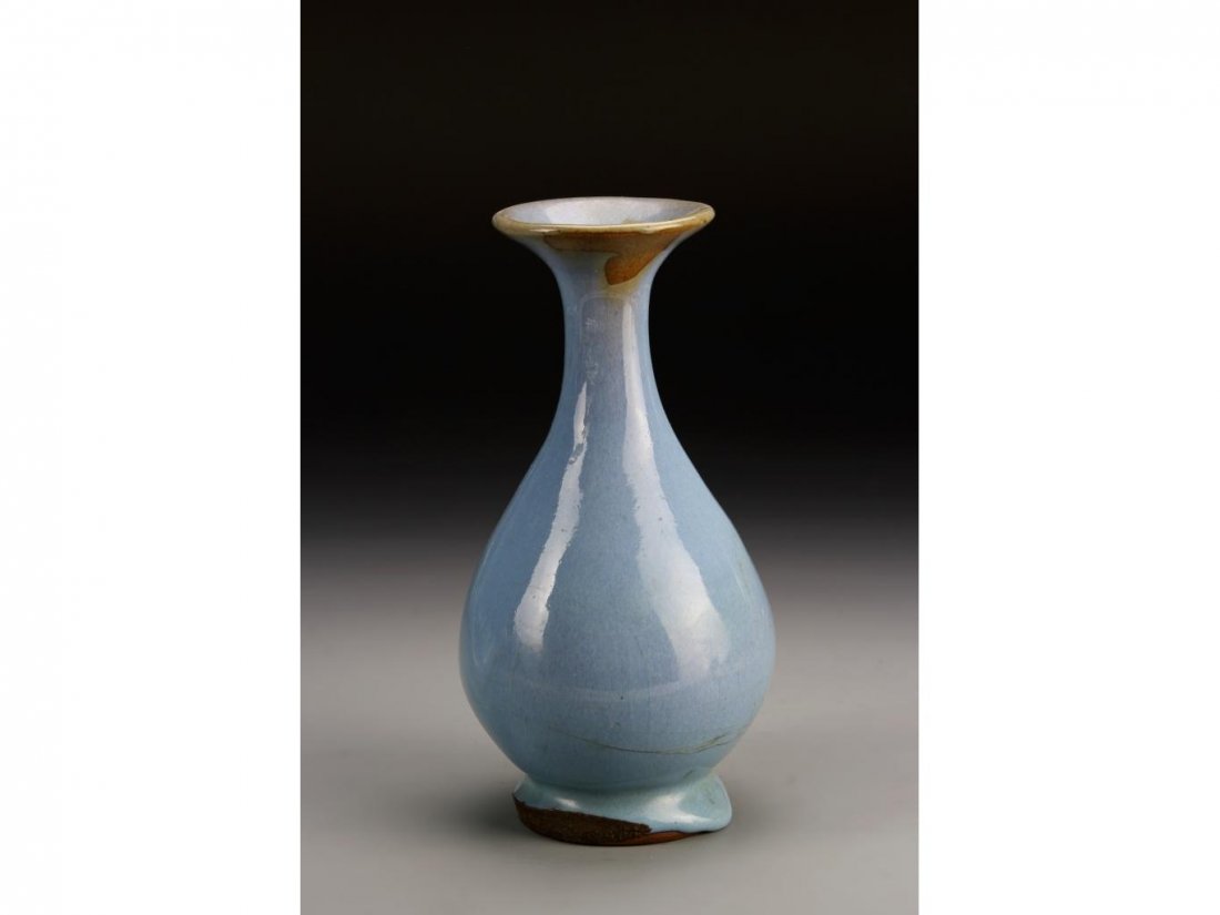 China antique Jun ware Yuhuchunping vase (1 of 4)