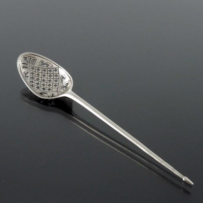 A George II silver mote spoon, Edward Bennett, London (1 of 4)
