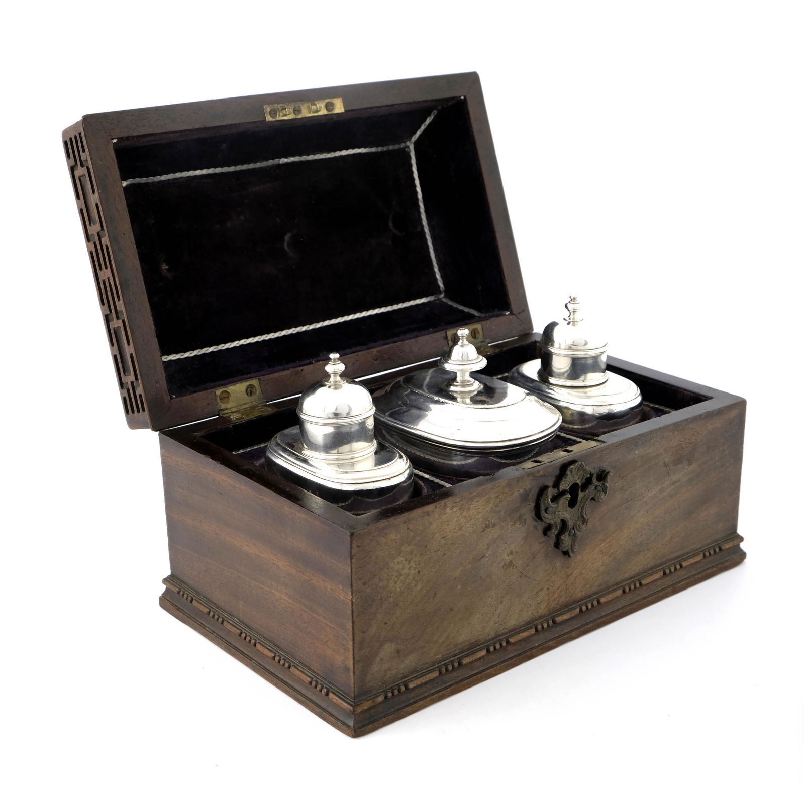 A George II mahogany tea caddy, circa 17 (1 of 1)