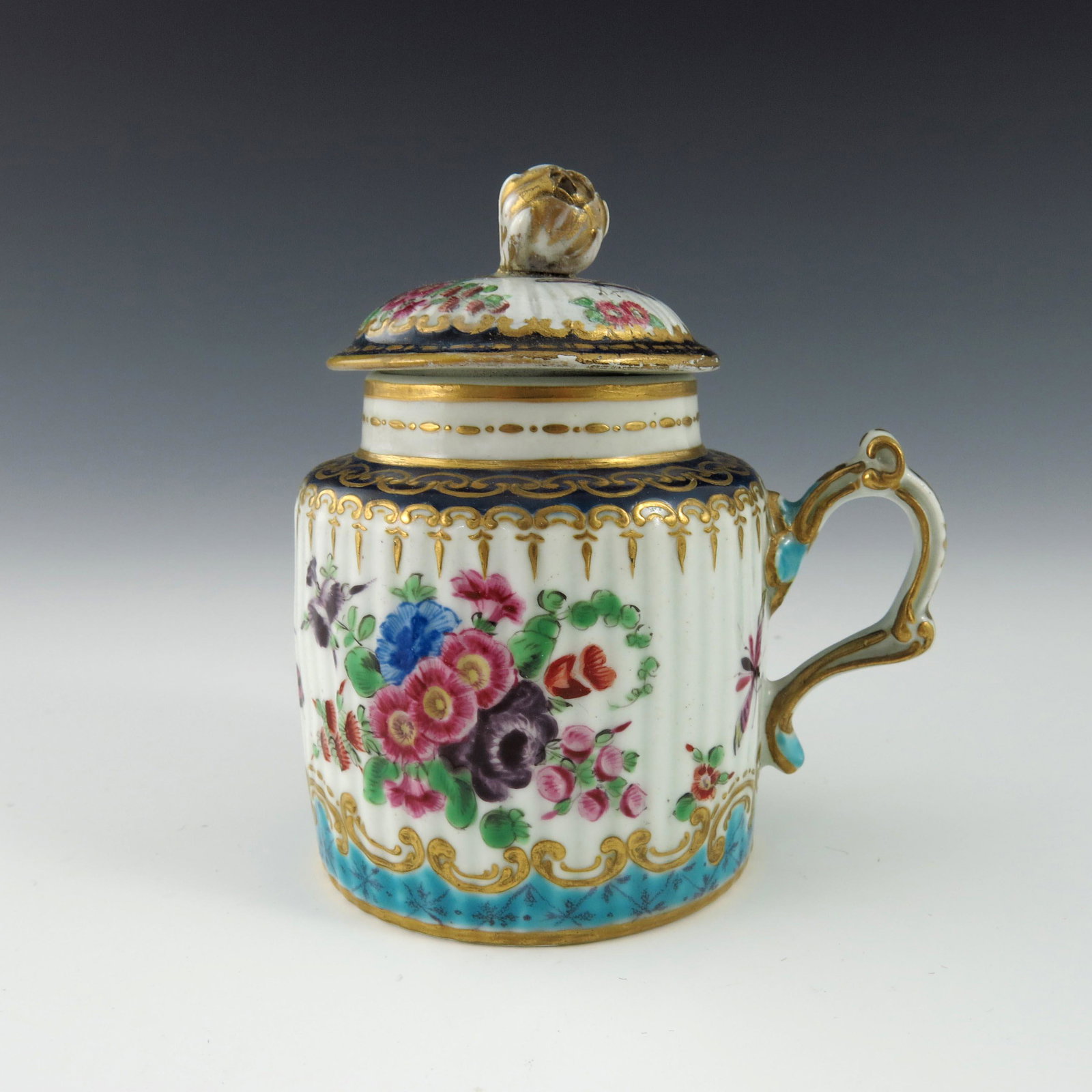 A Worcester polychrome mustard pot, 1770 (1 of 4)