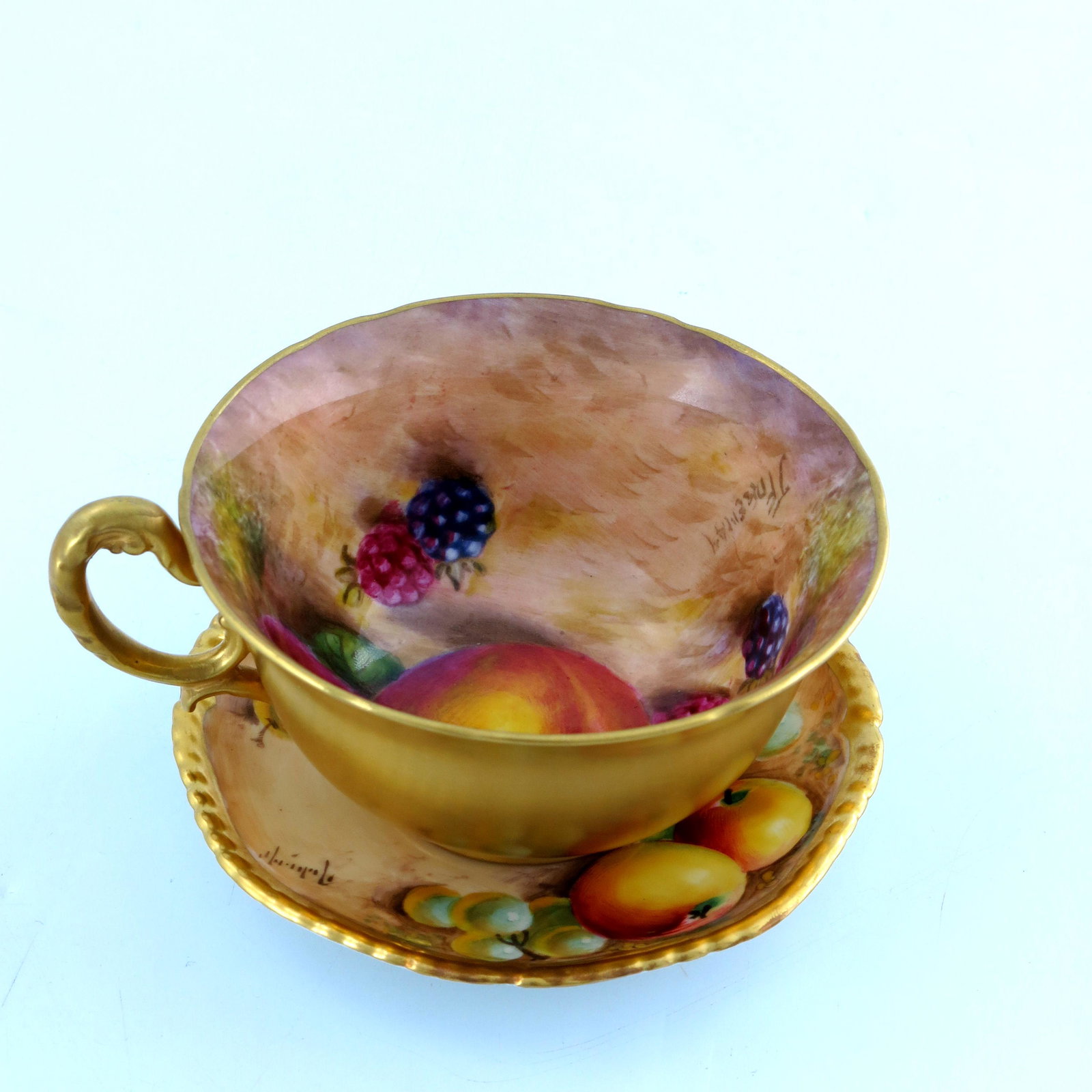A Royal Worcester fruit painted cabinet (1 of 10)