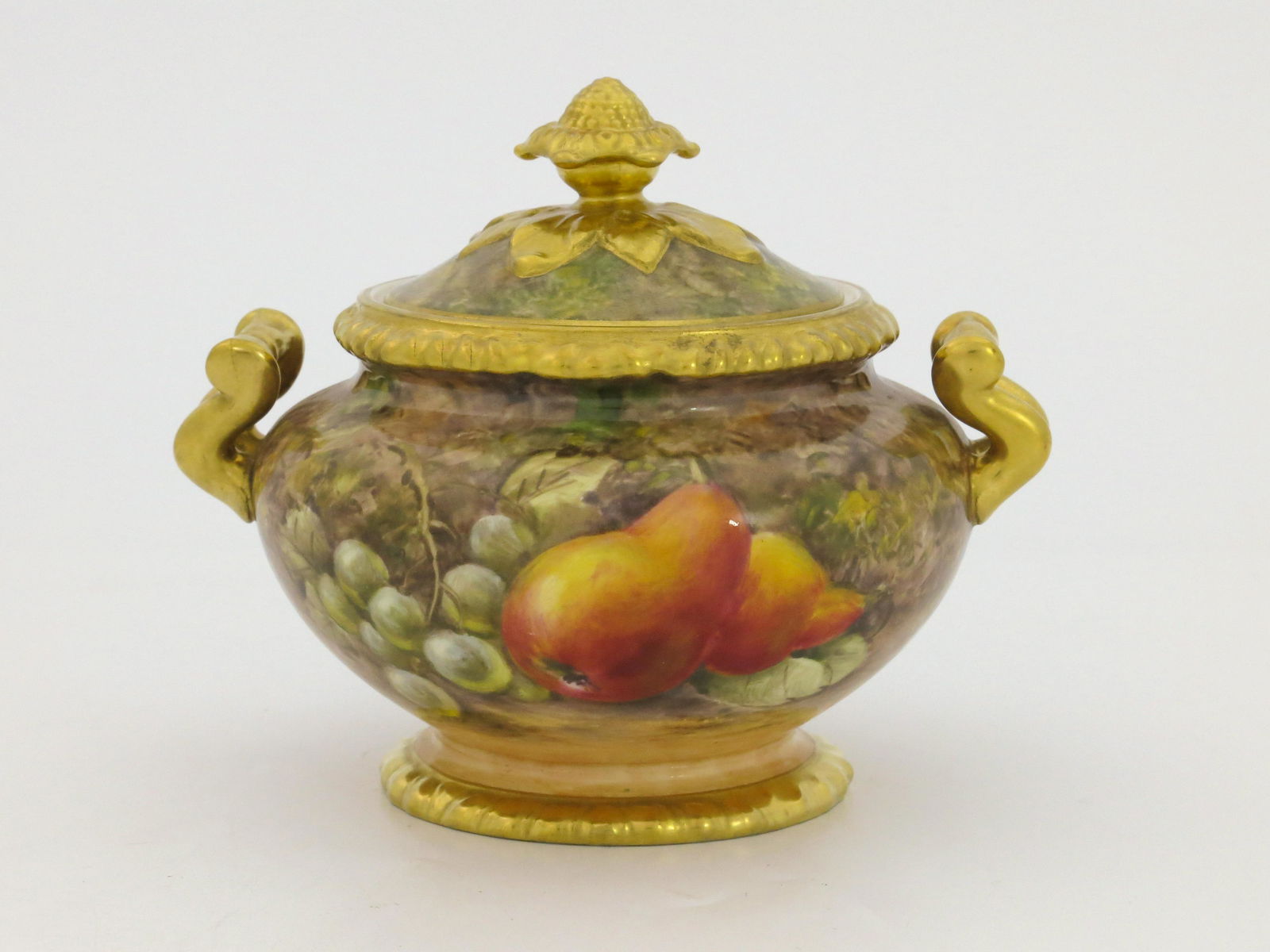 P Love for Royal Worcester, a fruit pain (1 of 5)