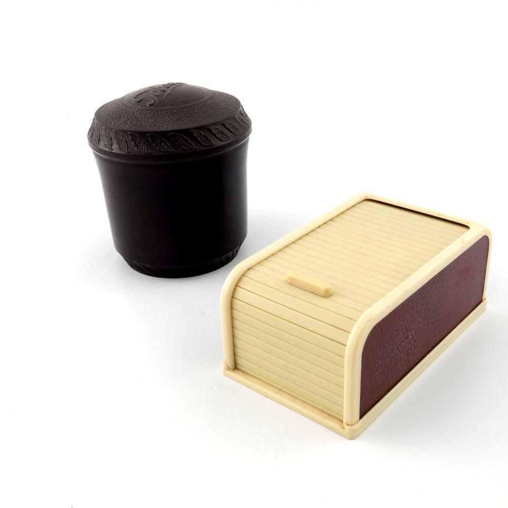 An Art Deco Rolinx bakelite roll top cig (1 of 4)