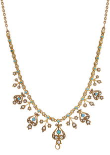 An Edwardian 15ct gold turquoise cabocho: An Edwardian 15ct gold turquoise cabochon and split pearl fringe necklace, with later trace-link back chain and barrel clasp, mount stamped 15ct, length 43cm, 17.9g