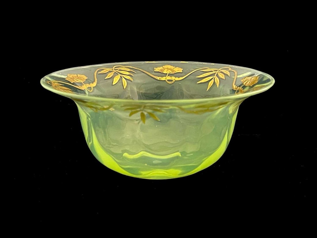 Jules Barbe for Thomas Webb, an Arts and: Jules Barbe for Thomas Webb, an Arts and Crafts gilt overlay opalescent glass bowl, circa 1910, the optic moulded vaseline body with everted rim decorated in raised and tooled gilt band of knotted pop