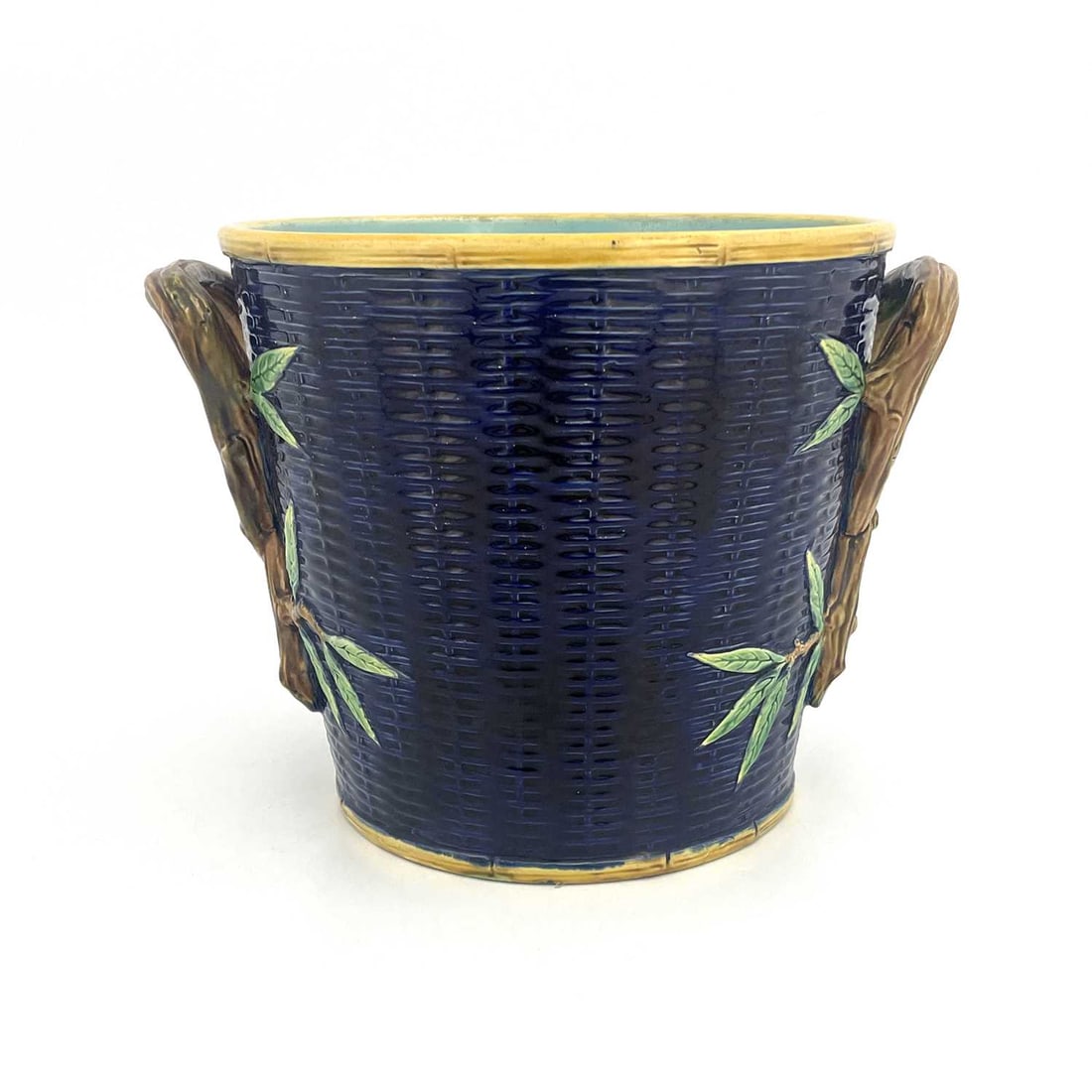 George Jones, a majolica jardiniere, mod (1 of 7)