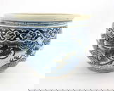 A Chinese blue and white dragon jardinie