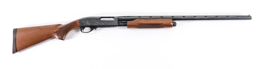 Remington Model 870 20ga. shotgun: Remington Arms Model 870 pump shotgun in .20ga 2 3/4" & 3" shells with a 28" barrel. Interchangeable Chokes, with only the Full Choke present. The hardwood stock and foregrip are in excellent conditio
