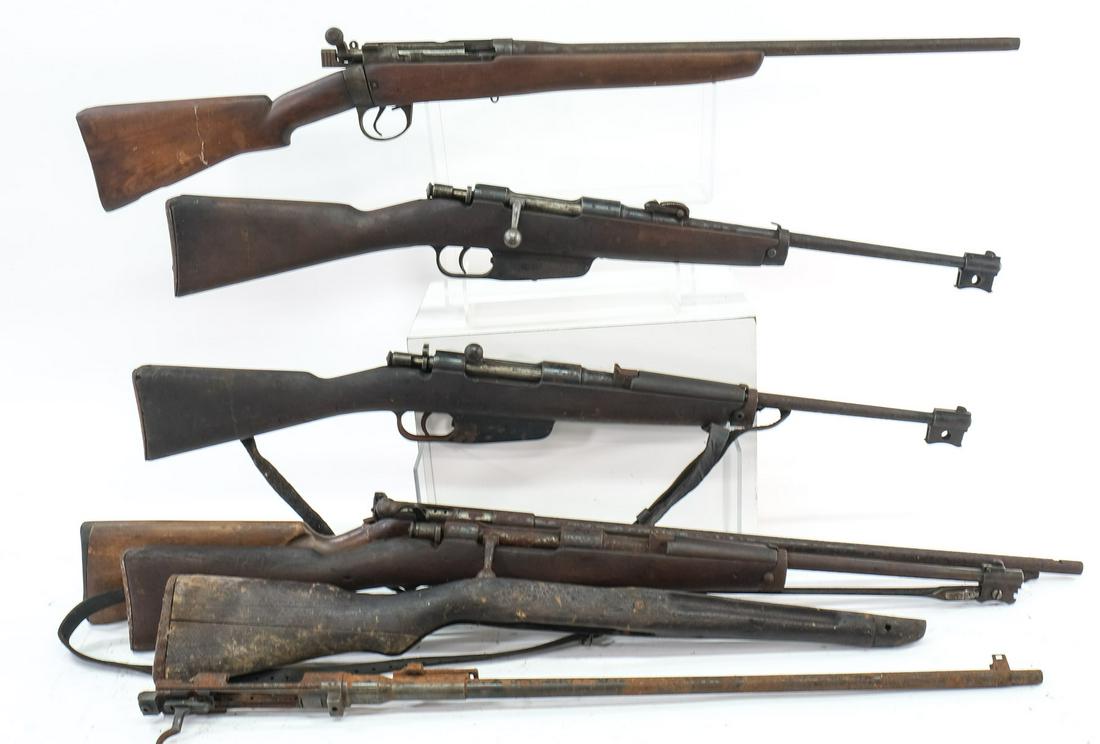 Military Surplus Rifle Lot: Mixed lot of military surplus rifles including an Enfield No.4 MKi, Arisaka Type 99 with no bolt, a Wards Western Field Model 495A with cracked stock and three Carcano model M91 Calvary Carbines.