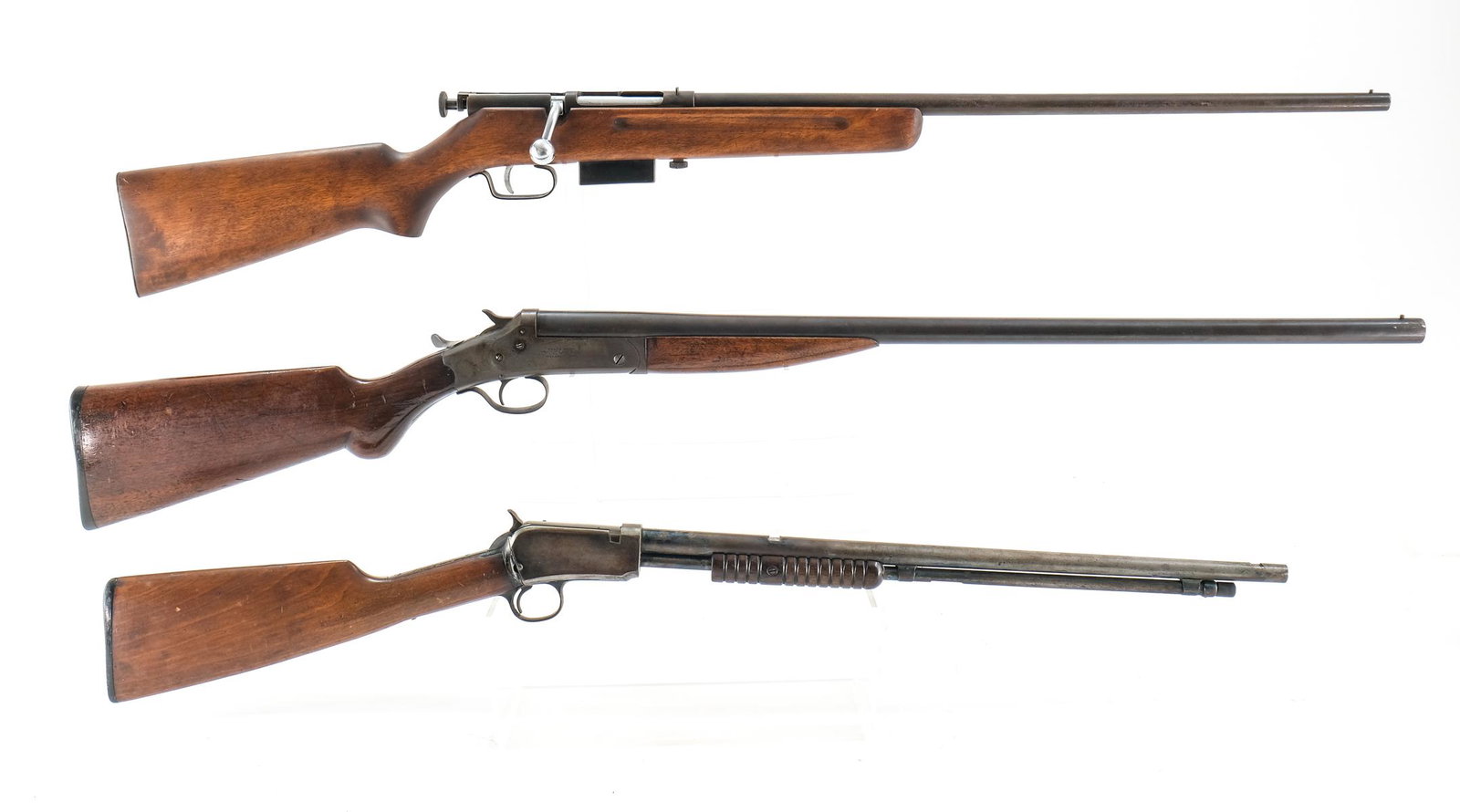 3 Gun Lot: Rifles & Shotguns: This lot is for three rifles the first is a Winchester Model 06 in .22 long, short and long rifle with a 20' barrel. The second is a J. Stevens single shot shotgun in 12 gauge with a 28" barrel. The t