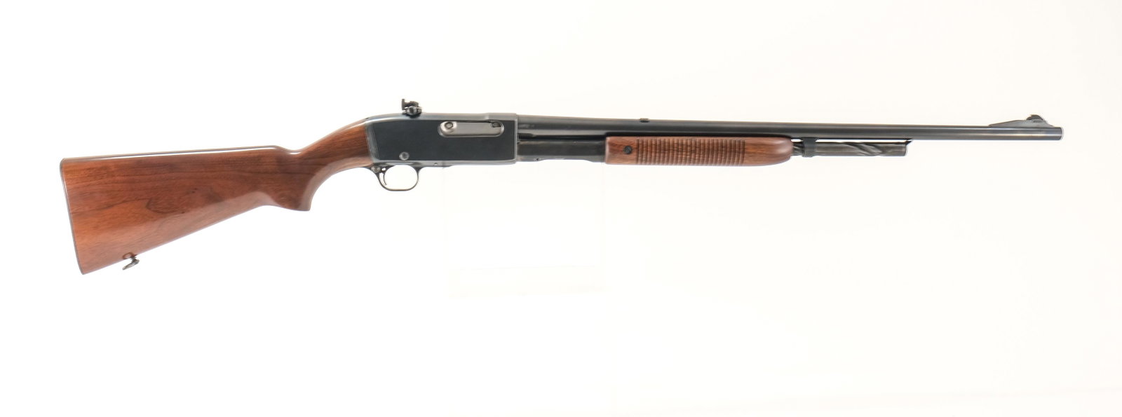 Remington Gamemaster 141 .35 REM Rifle: Remington "The Game Master" model 141 in .35 Remington with a five round internal spiral magazine tube capacity and a 24" barrel. This is a "Take-Down" rifle meaning that the removal of a large screw 