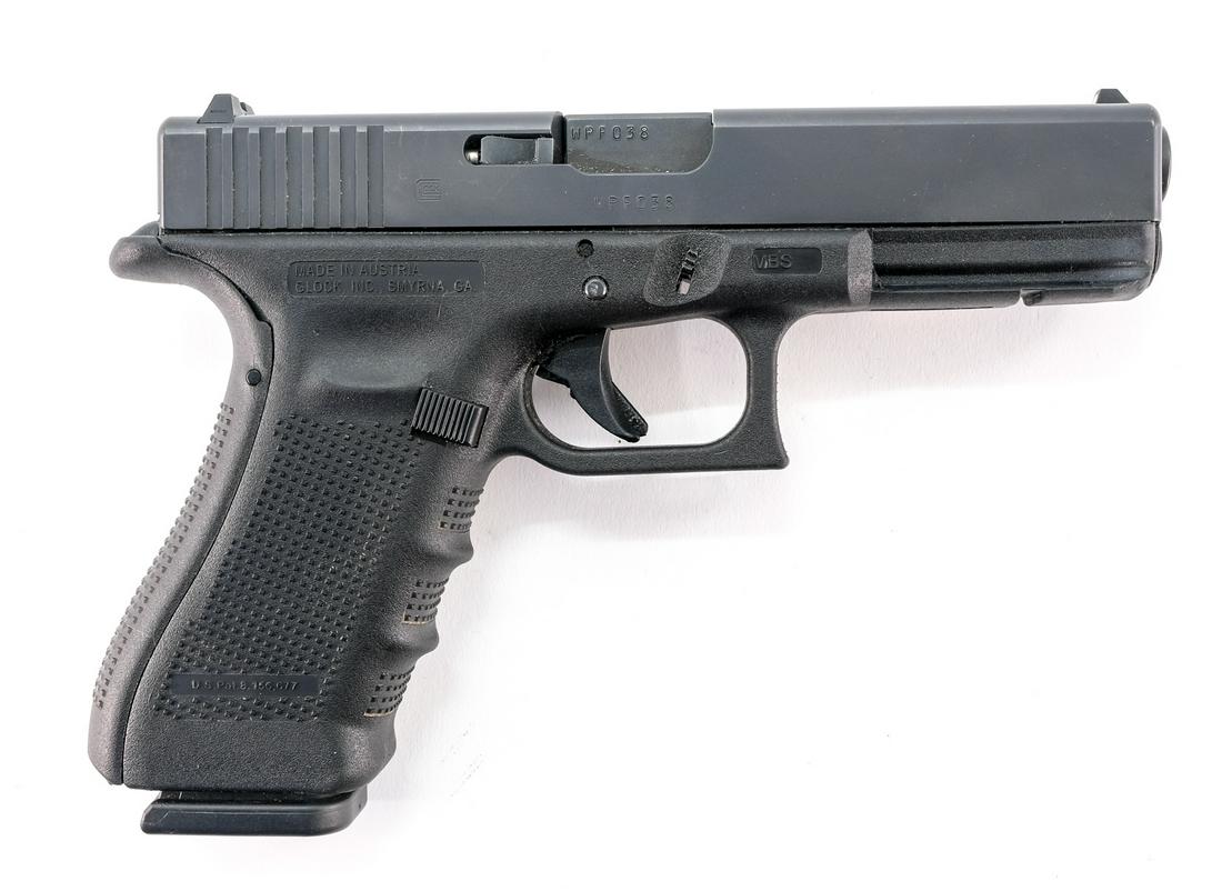 Glock 22 Gen 4 40 Semi-Auto Pistol: Description Glock 22 Generation 4 in 40 caliber with a ten round removable magazine and a 4.5" barrel. Composite frame, grips, trigger and guard. Right side push button magazine release and trigger sa