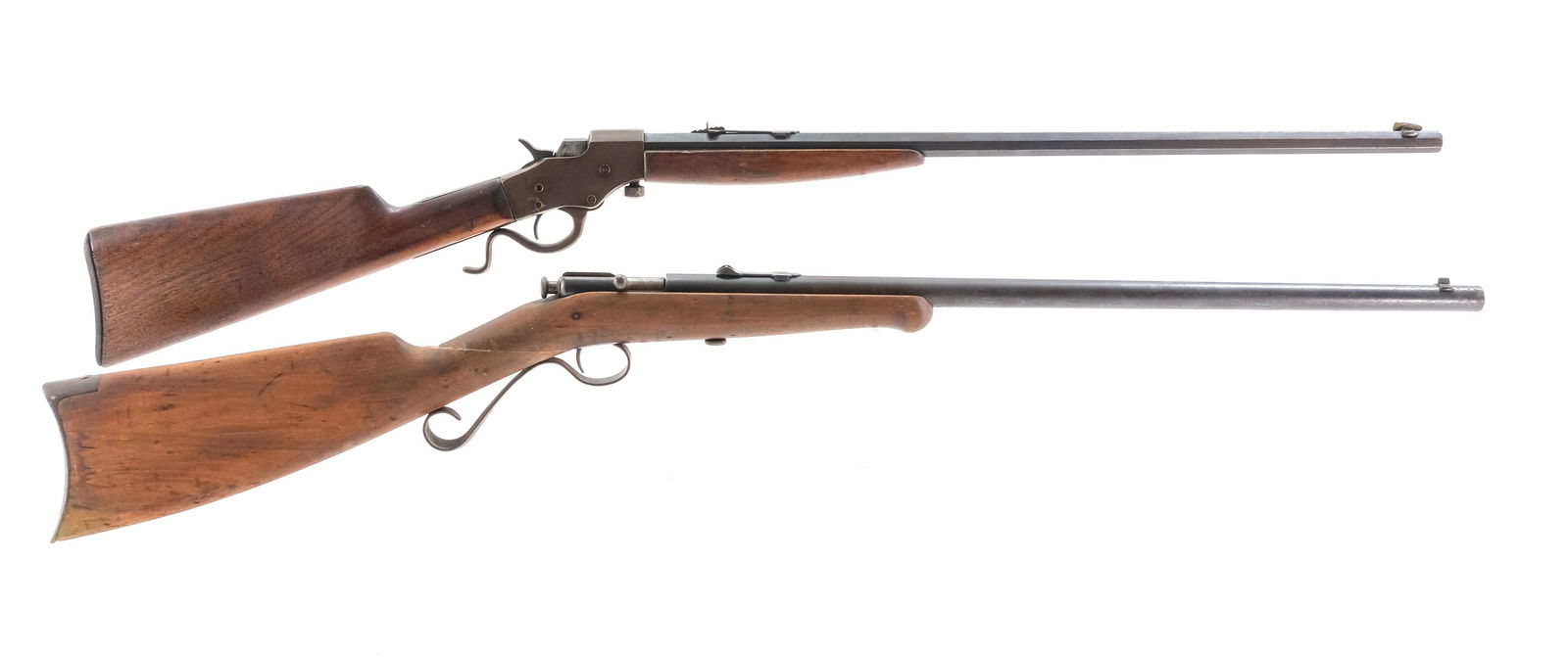 Lot of 4 Single Shot Rifles .22 .32 Bolt: Description This lot is for four single shot rifles, some working some for parts or restoration. The first is a Winchester model 1904in .22 short, long or extra long with a 21" barrel. Metal butt plat