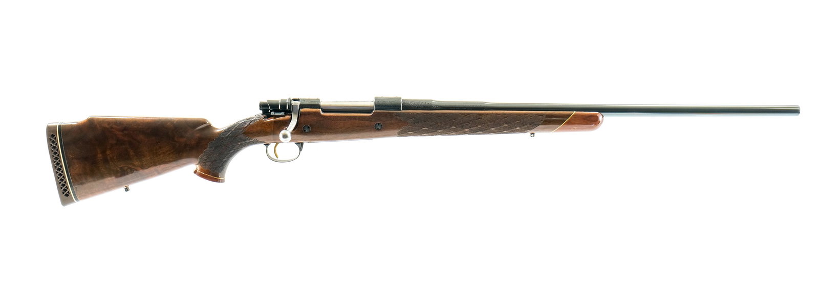Browning Hi-Power Medallion .338 Win Mag Rifle: Description Belgium Made Browning Hi-Power Medallion Grade in .338 Winchester Magnum with a three round internal capacity with a 24" barrel. Made in Belgium. Browning rubber recoil pad. Monte Carlo st
