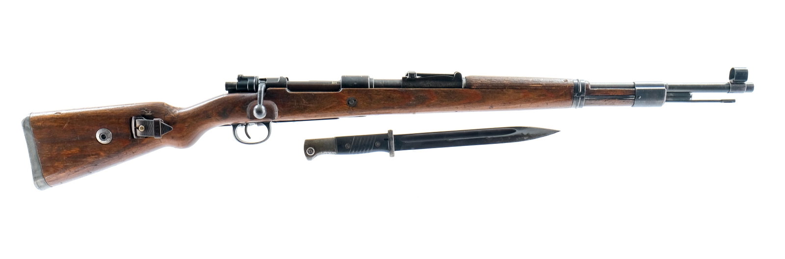 JP Sauer & Sohn "CE 44" K98 Bolt Action 8MM: Description WWII German J.P. Sauer & Sohn model K98 bolt action rifle chambered in 8MM. The "CE 44" code rifle with serial number 640f features a 24" barrel with hooded front and tangent rear sight, b