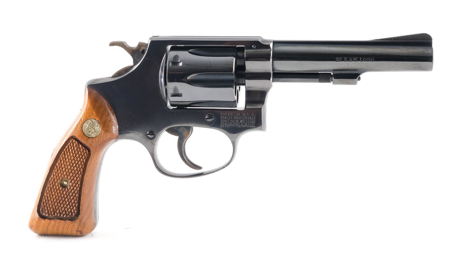 S&W 31-1 .32 S&W Long Revolver: Description Smith & Wesson Model 31-1 in .32 S&W Long with a six round cylinder capacity with a 4" barrel. S&W checkered walnut grip plates. Blued frame, cylinder and barrel. Case colored checkered ha