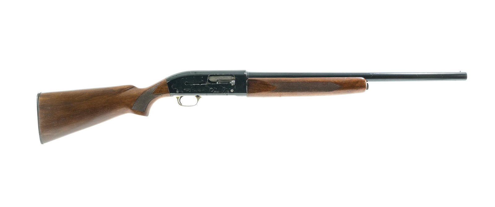 Winchester 59 12 Ga Semi Auto Shotgun: Description Winchester Model 59 in 12 gauge 2 3/4" with a three round internal magazine tube capacity and a 22.5" FULL choke barrel. Checkered composite plate. Checkered stock and front foregrip. Blue