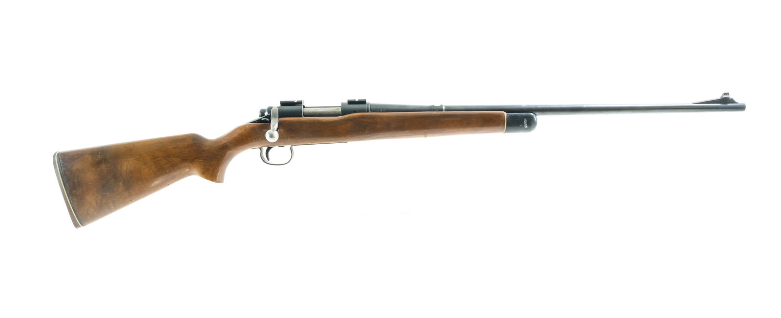 Remington 722 .257 Roberts Bolt Action Rifle: Description Remington Model 722 in .257 Roberts with a four round internal magazine capacity with a 24" barrel. Pachmayr White Line rubber recoil pad. Smooth wood stock and front forend. Blued guard, 