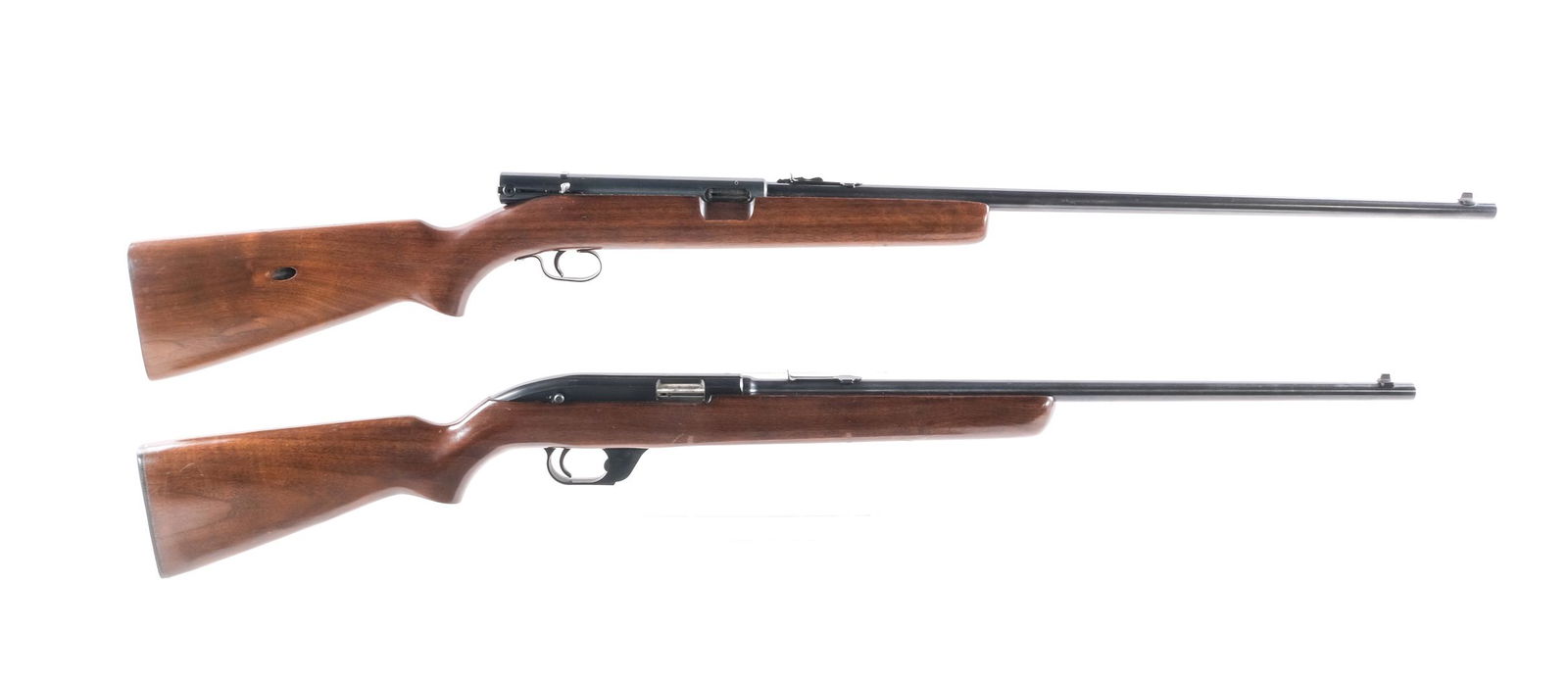 Winchester 74 / 77 .22 LR 2Pcs Semi Auto Rifles: Description This lot is for two Winchester rifles. Model 74 in .22 Long Rifle with a fourteen round capacity and a 24" barrel. Wood stock and blued receiver and barrel. Rear adjustable and front fixed