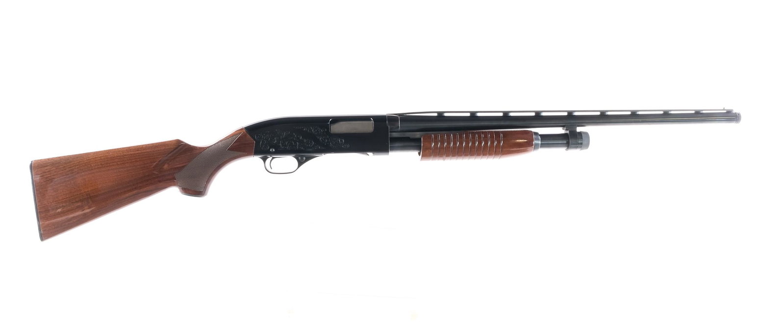 Winchester 1300 Featherweight 20Ga Shotgun: Description Winchester 1300 Featherweight chambered in 20 gauge with a four round, tube magazine capacity and a 22.5" barrel with a Winchoke. Blued vented ribbed barrel, magazine tube, trigger guard, 
