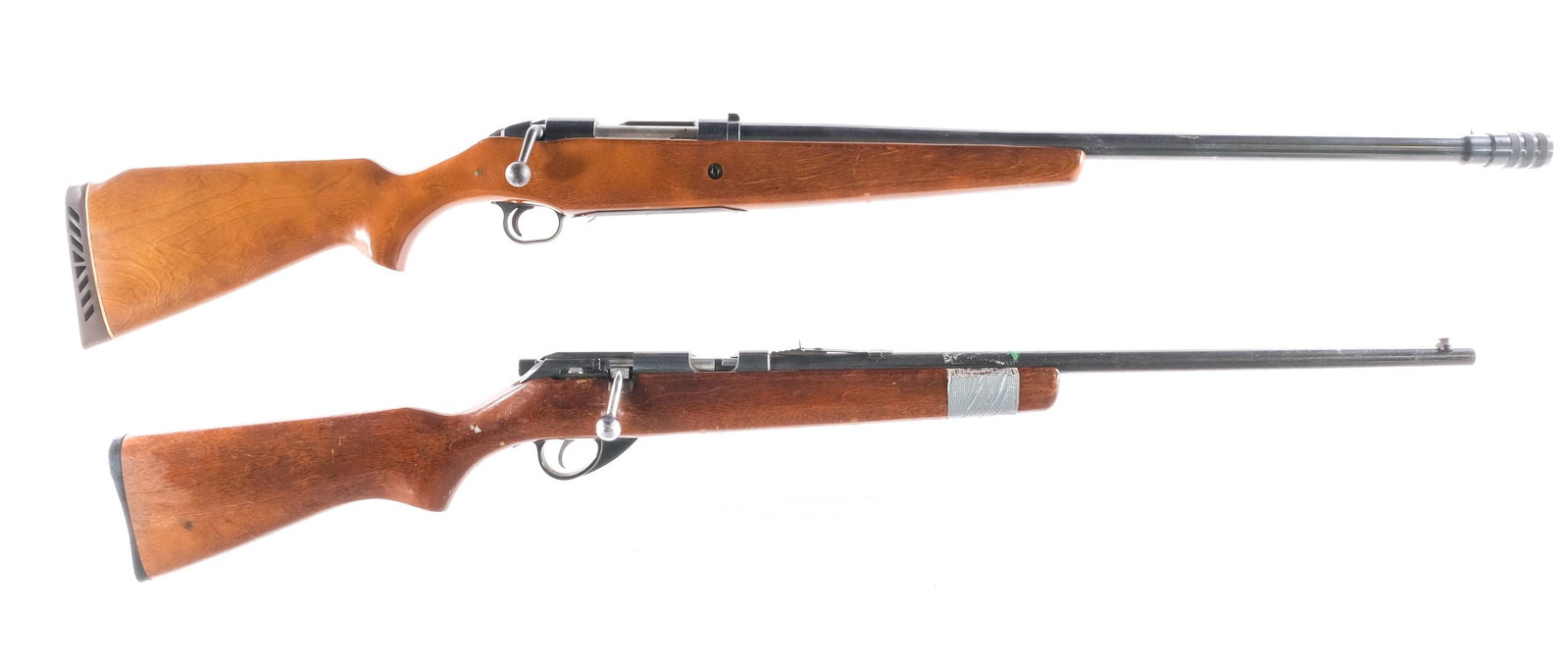 Mossberg J.C. Higgins 12Ga .22 2 Pcs Rifle Shotgun: Description This lot is for one shotgun and one rifle. Mossberg 395KB in 12 gauge missing its removable magazine with a 26" barrel with adjustable choke. Smooth wood stock and front forend. Blued rece