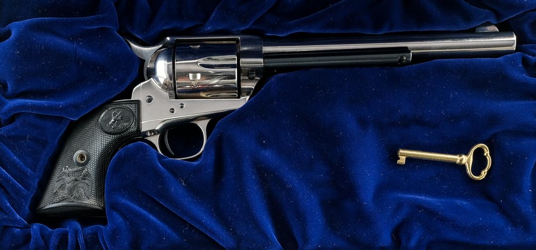 Colt Single Action Army .45 LC 1972 Revolver: Description Colt Single Action Army in .45 Long Colt with a six round capacity and a 7.5" barrel. Checkered composite grip plates. Nickel finished trigger guard, frame, cylinder and barrel. Blued trig