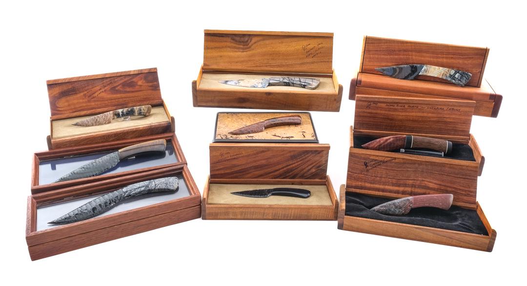OZ Signed Stone Knives 10 Pcs Knives & Cases: Description This lot is for nine flint napped knives and display cases with one empty display case include. Signed by the maker: OZ with dates. Madagascar Jasper and Picasso marble with a 3" blade and